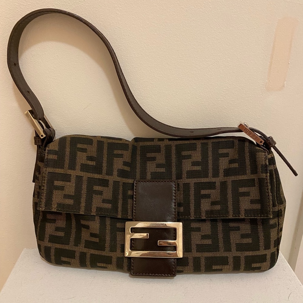 Fendi Baguette